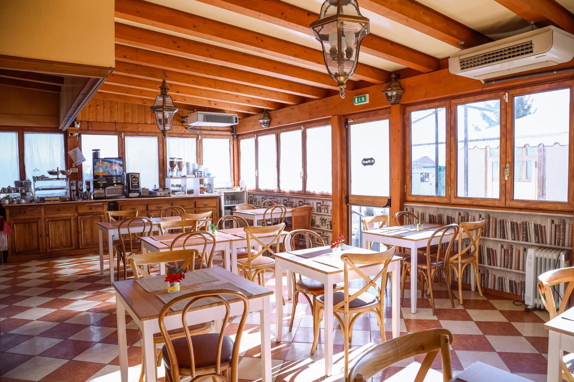 Hotel Villa Sara ميستر المظهر الخارجي الصورة