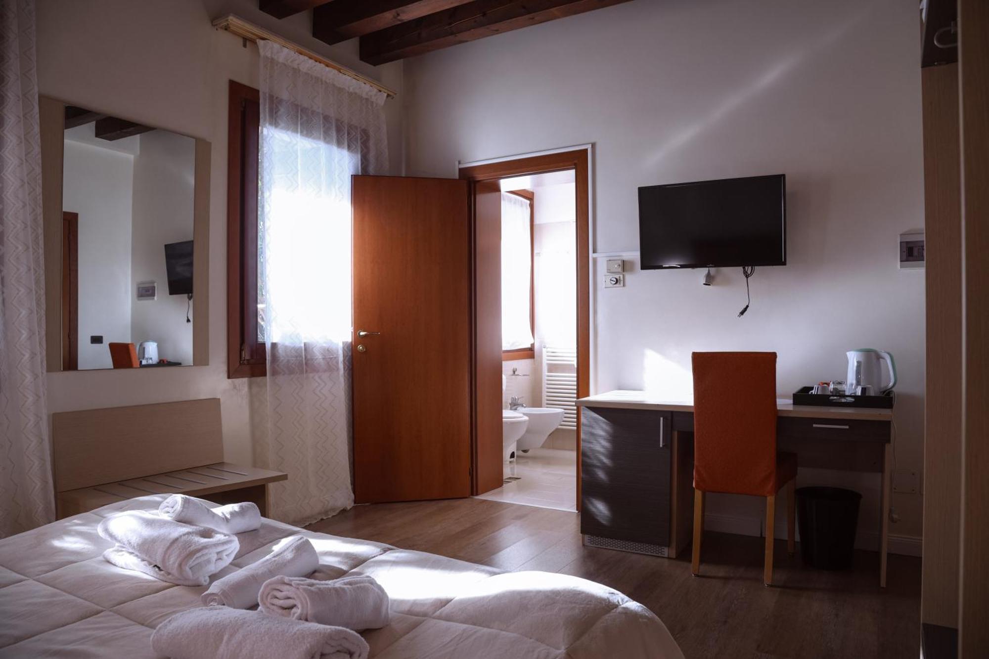 Hotel Villa Sara ميستر المظهر الخارجي الصورة