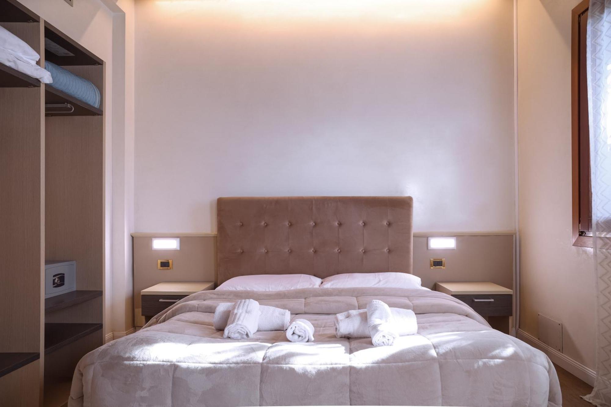 Hotel Villa Sara ميستر المظهر الخارجي الصورة