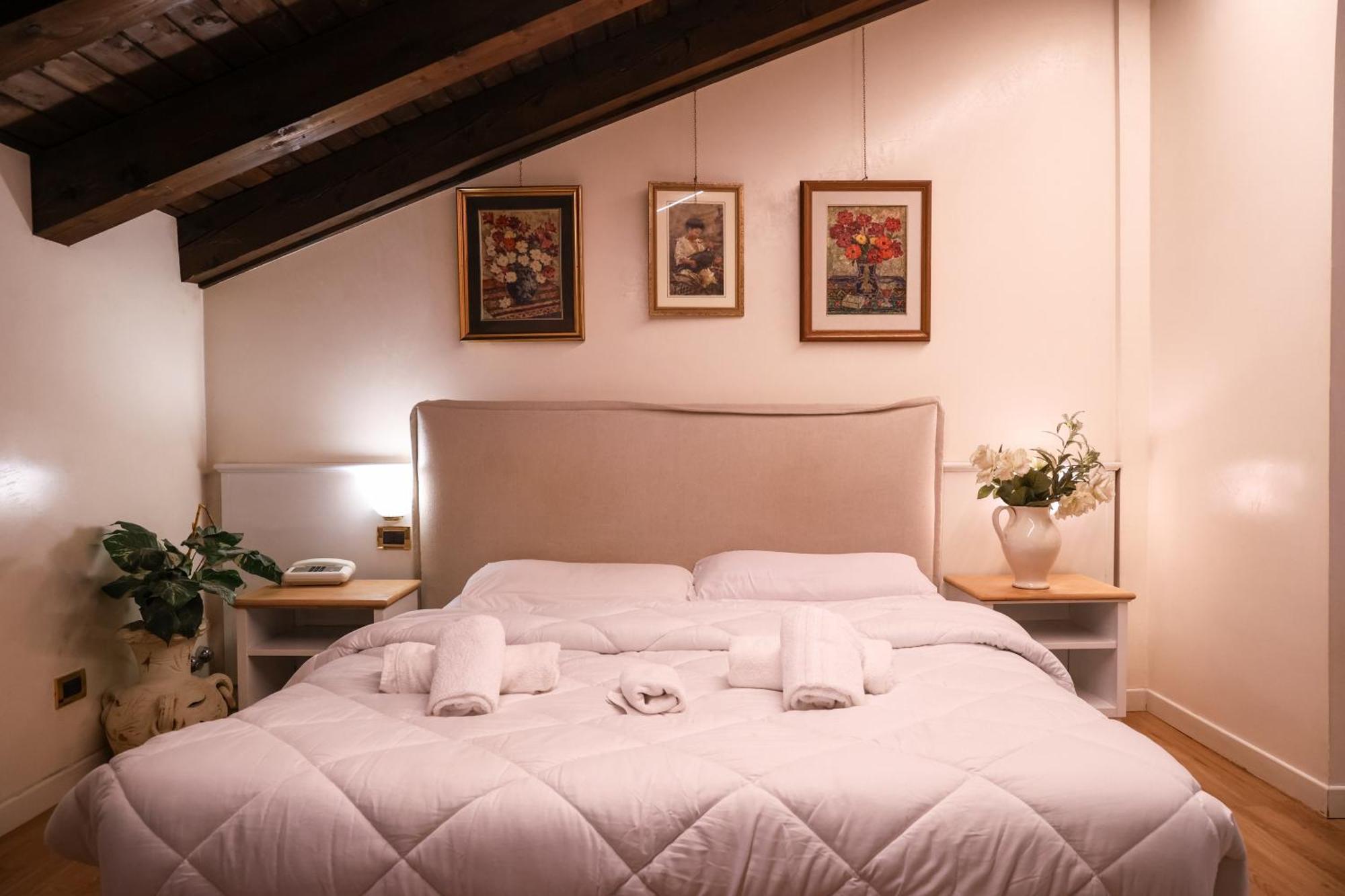 Hotel Villa Sara ميستر المظهر الخارجي الصورة