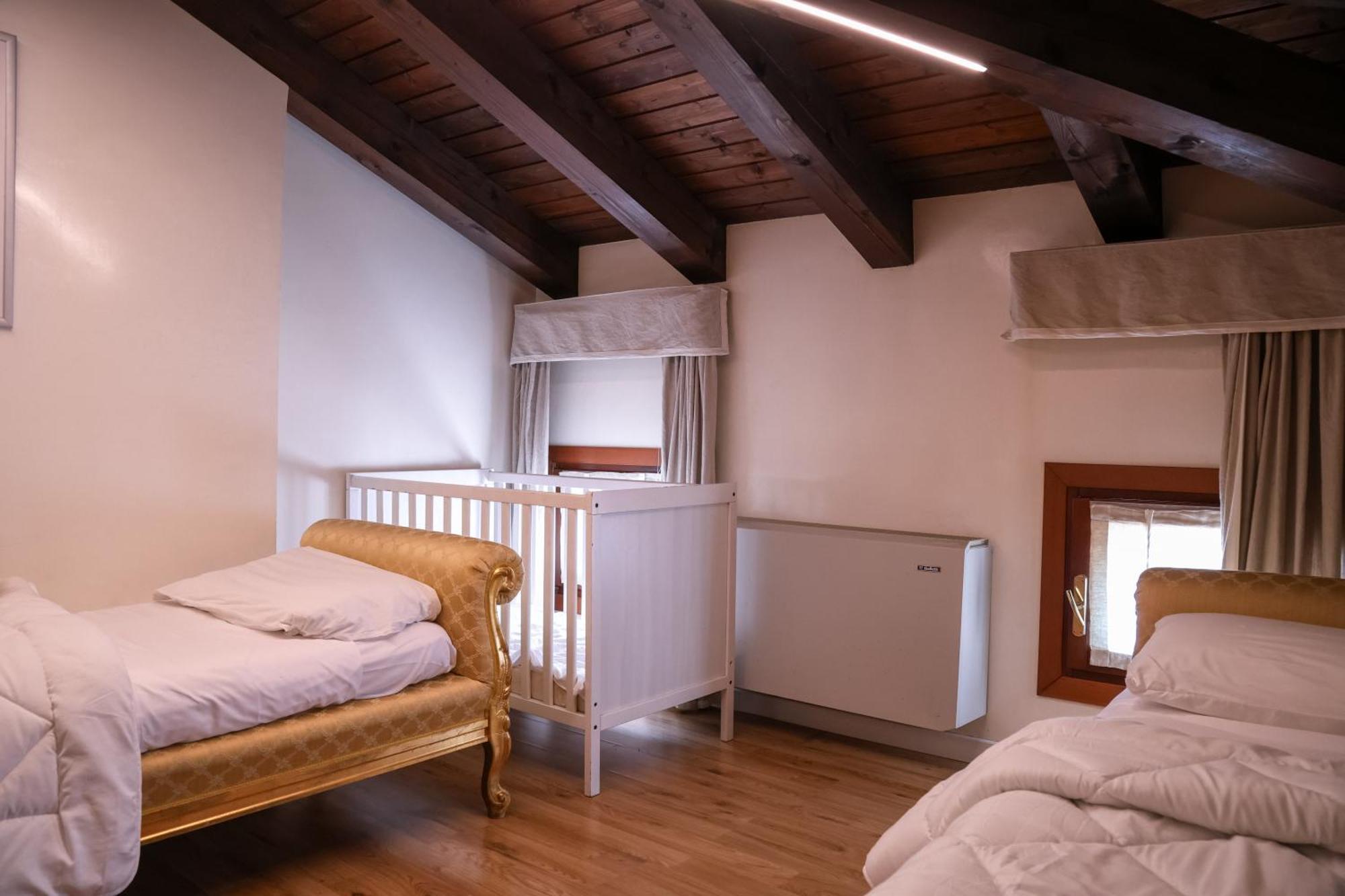 Hotel Villa Sara ميستر المظهر الخارجي الصورة
