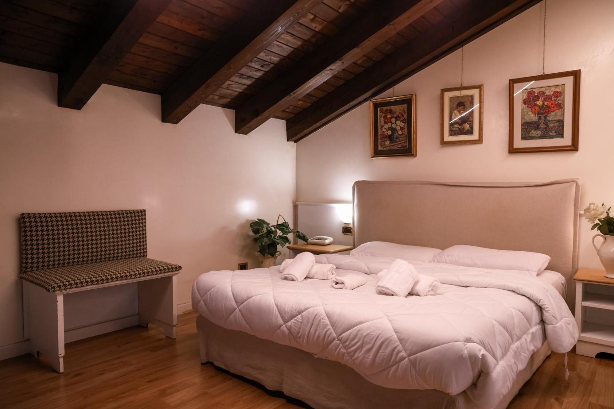 Hotel Villa Sara ميستر المظهر الخارجي الصورة