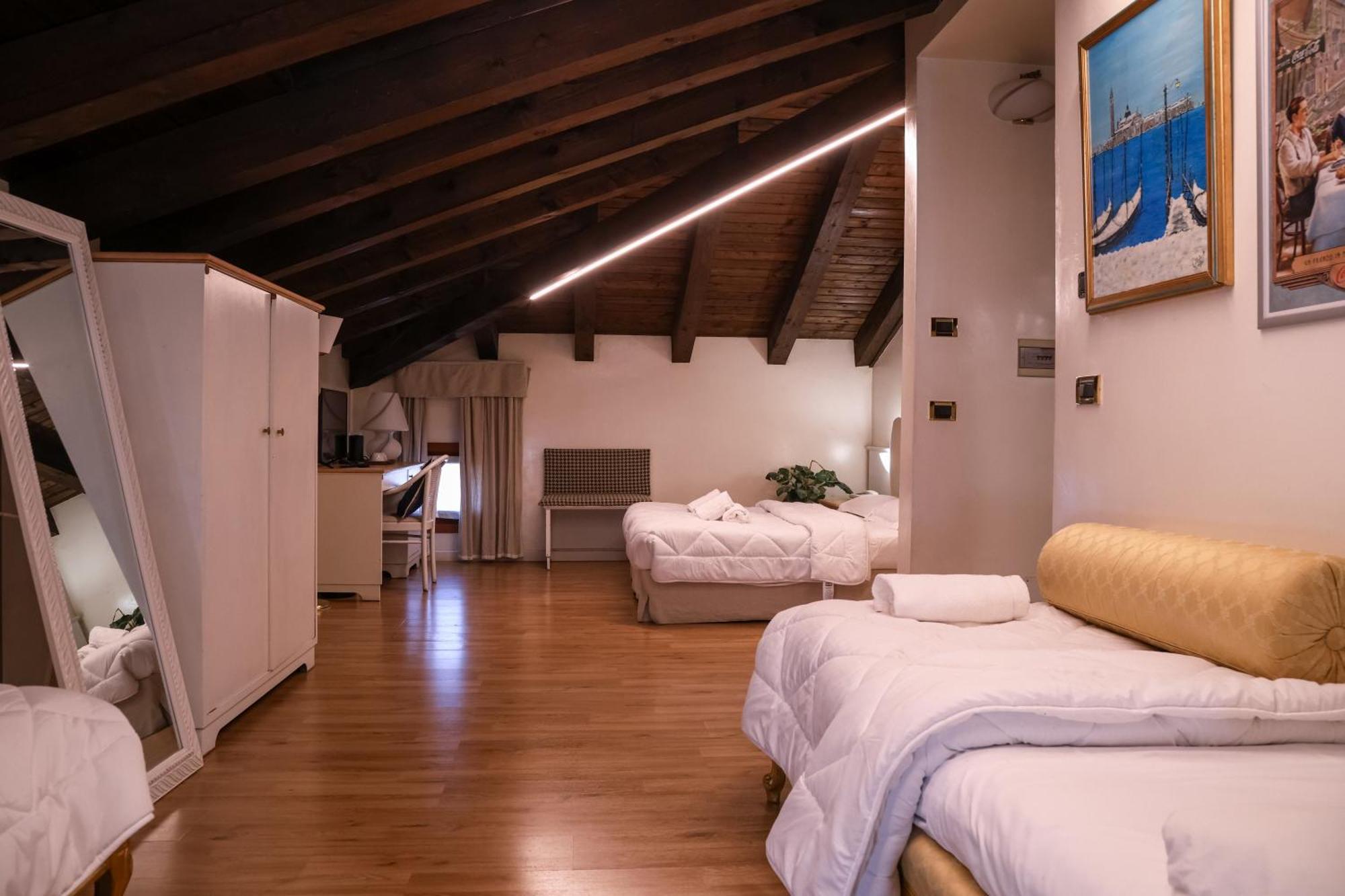 Hotel Villa Sara ميستر المظهر الخارجي الصورة